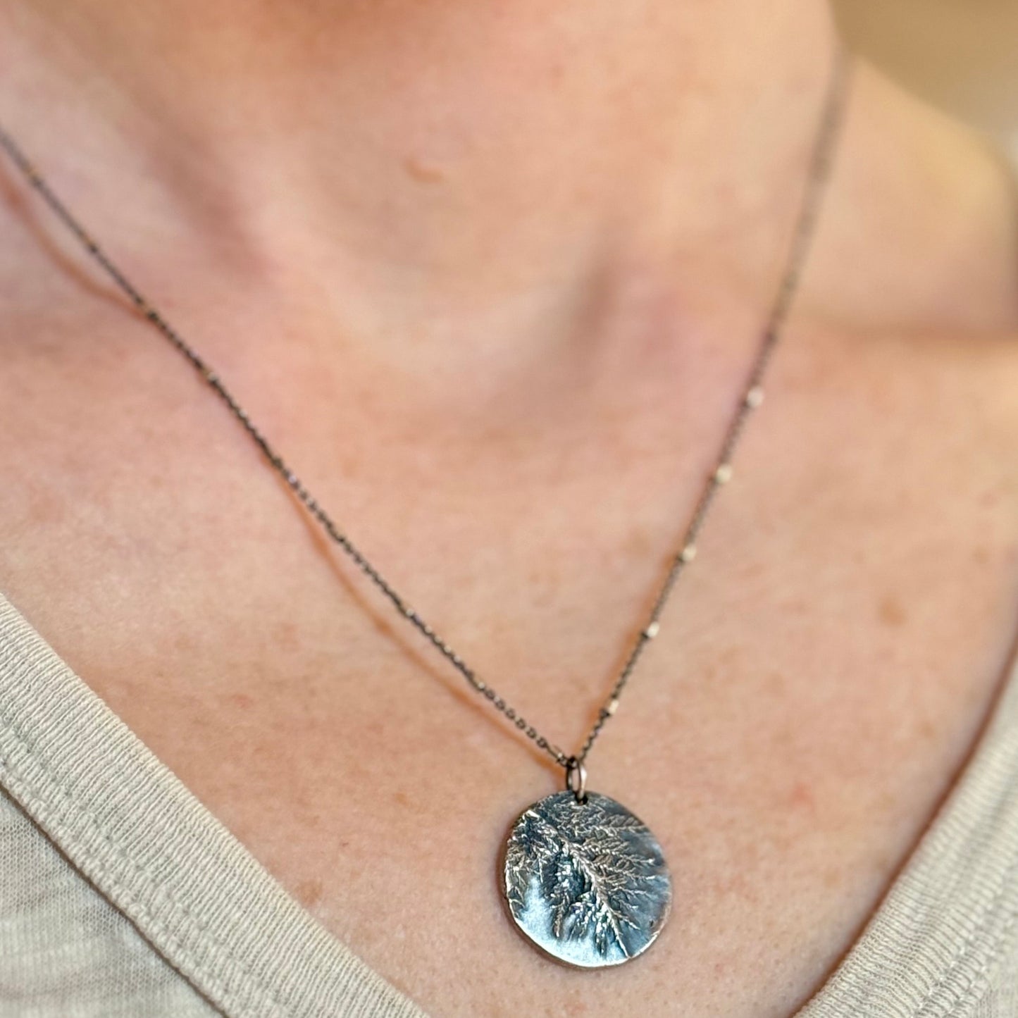 Oregon Coast Glittering Wood Moss Pendant